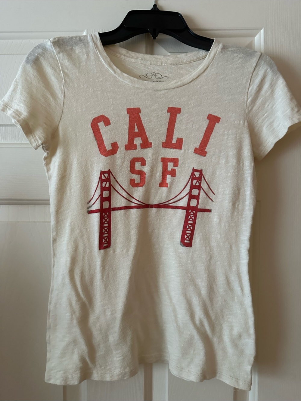 Old Navy CALI SF White Graphic Tee with Red Print- XS